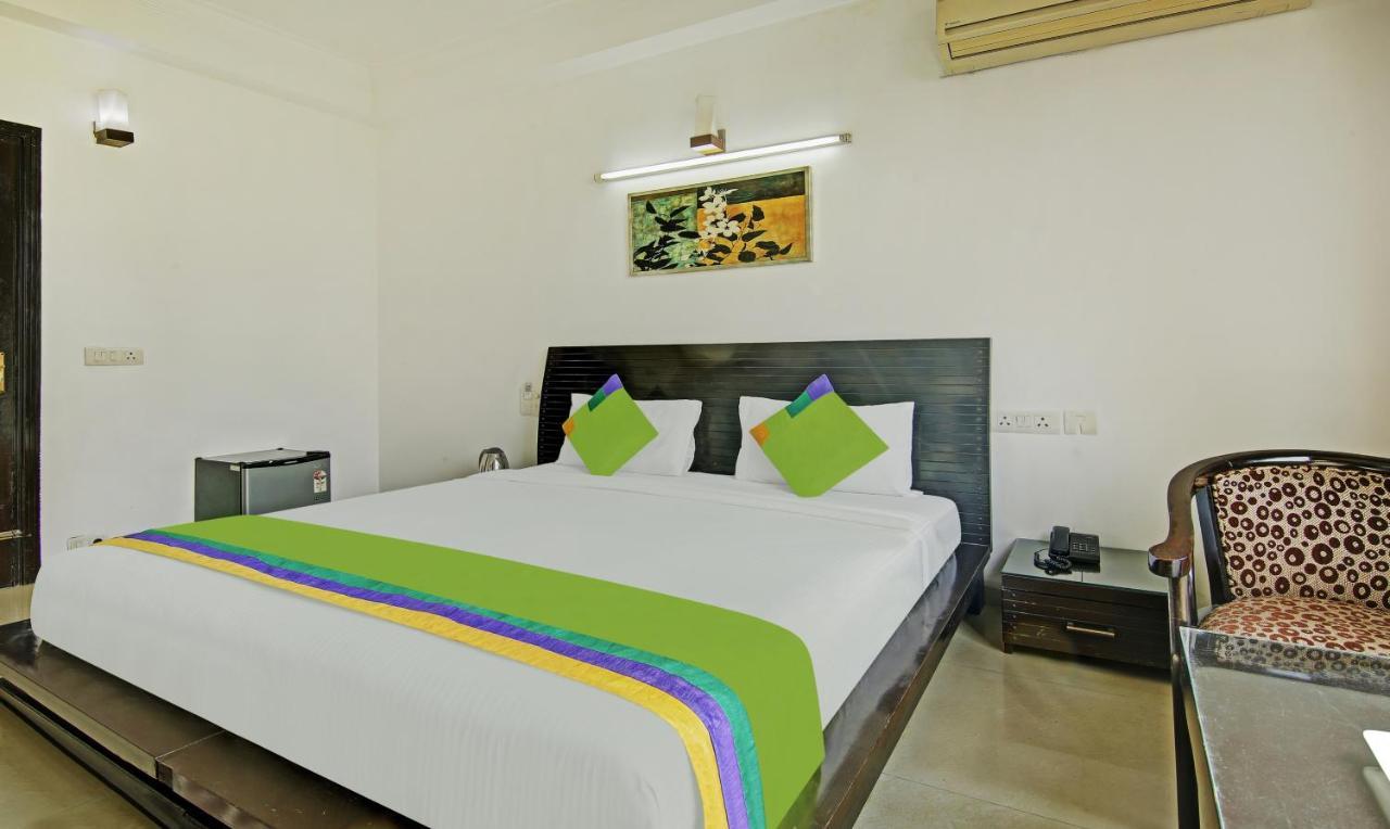 Dreamz Hospitality Gurgaon Hotel Exterior photo