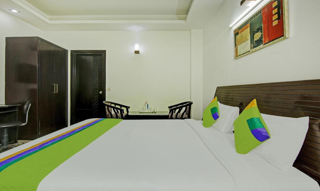 Dreamz Hospitality Gurgaon Hotel Exterior photo