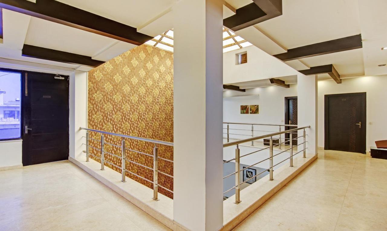 Dreamz Hospitality Gurgaon Hotel Exterior photo