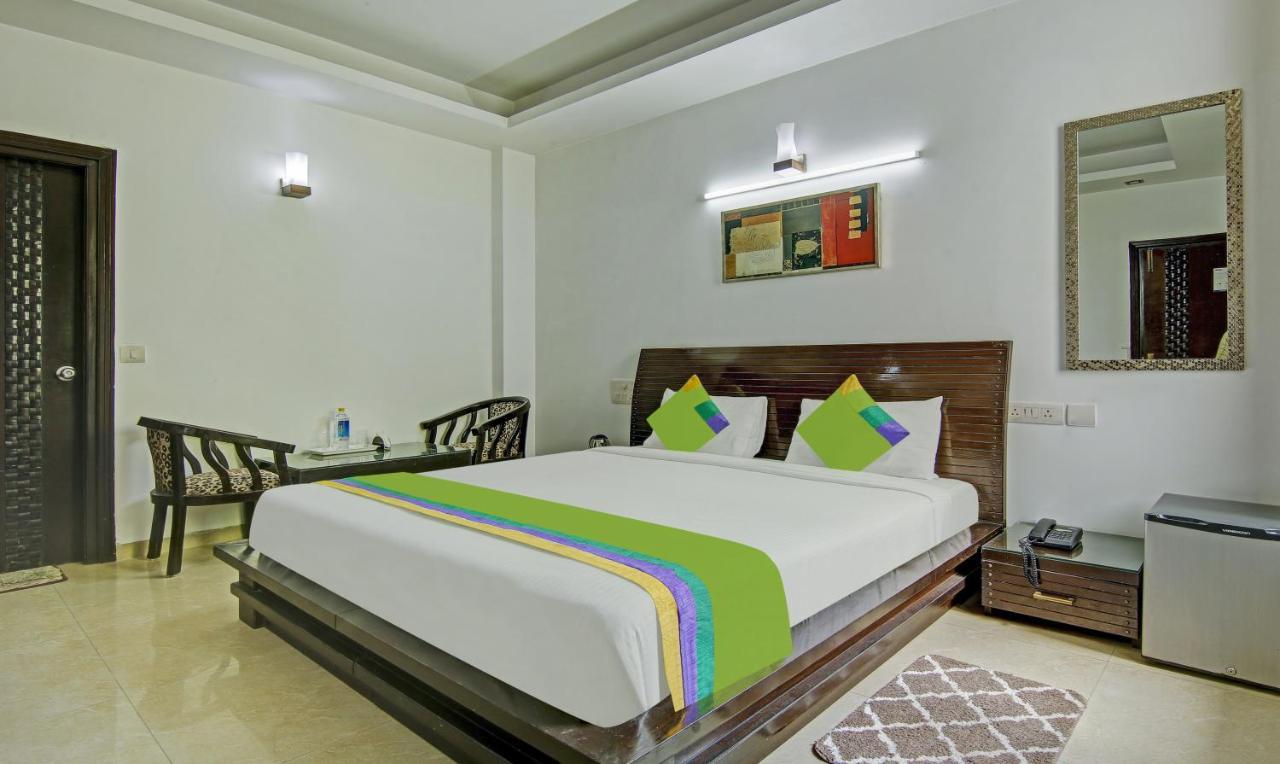 Dreamz Hospitality Gurgaon Hotel Exterior photo